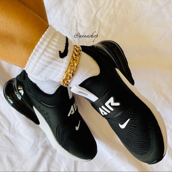 NWT Nike Air Max 270 black - Picture 2 of 8